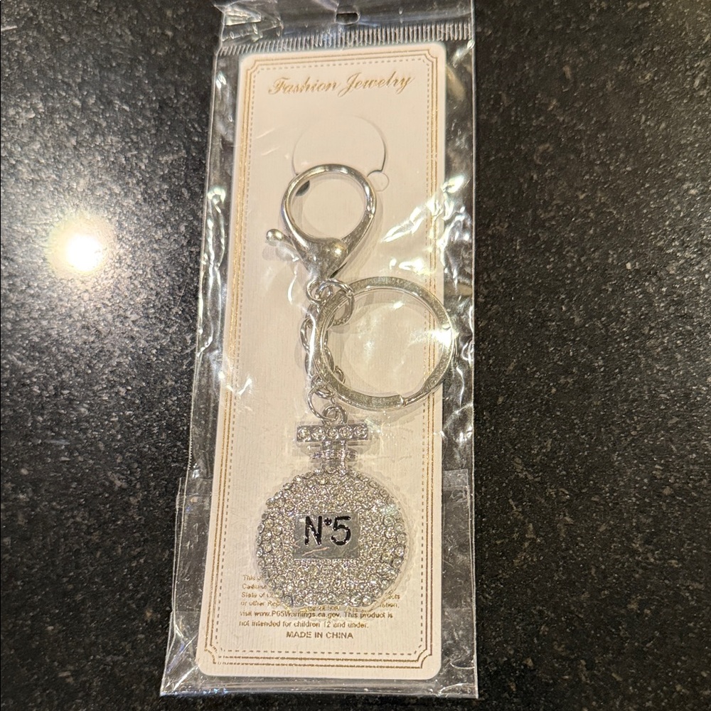 Silver Fashion Jewelry Keychain
